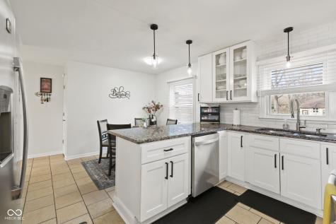 7832 Buckskin Drive Indianapolis IN 46250