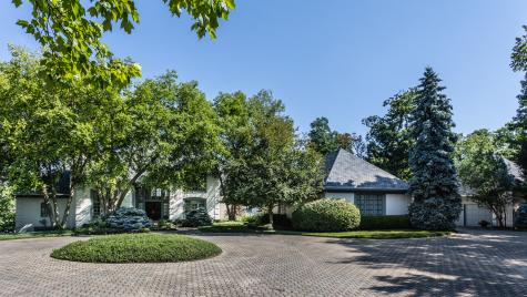 8224 Hunters Place Indianapolis IN 46236