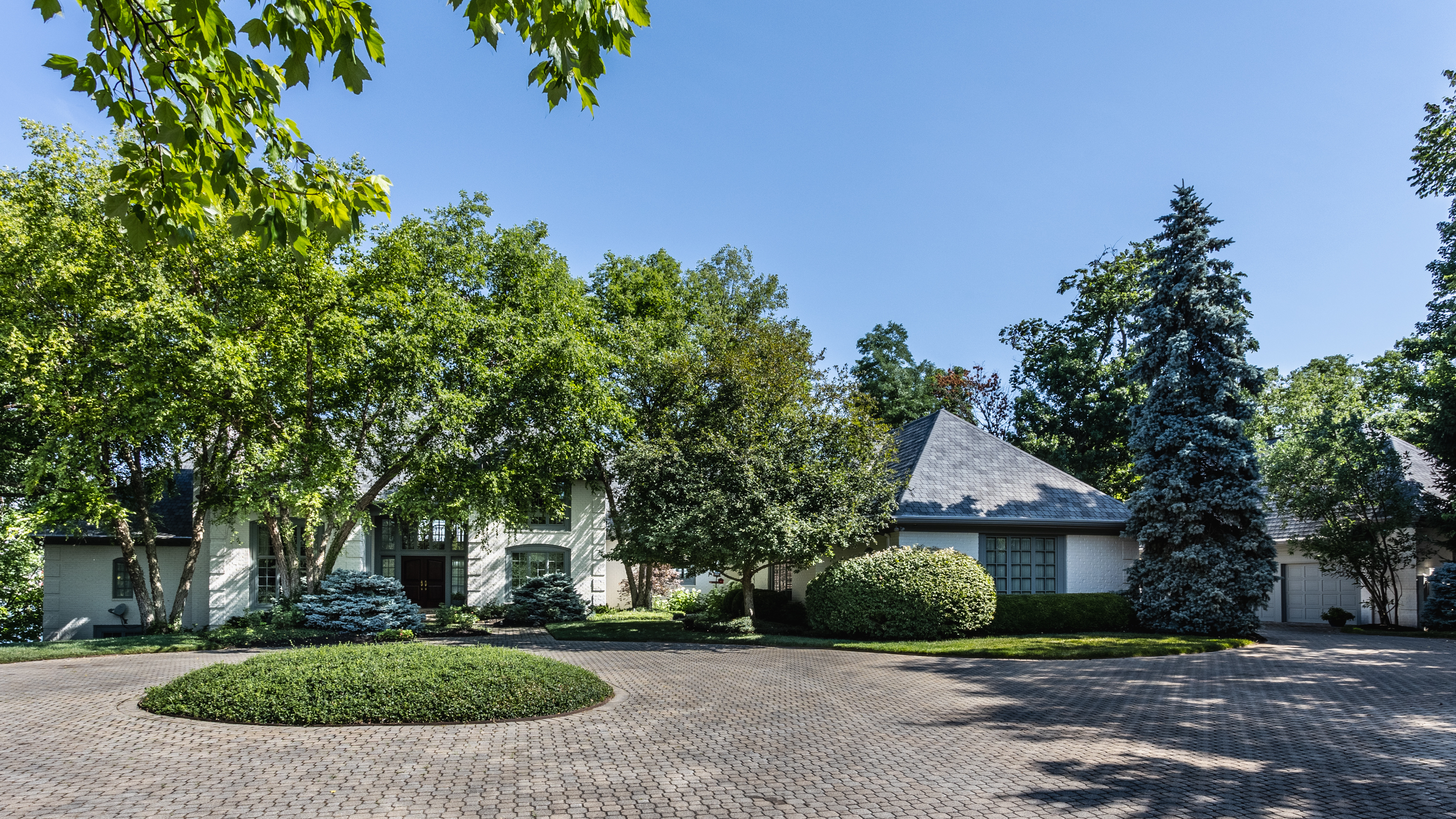 8224 Hunters Place Indianapolis IN 46236