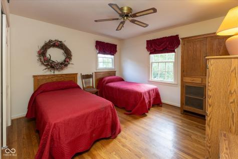 10 Colony Court Zionsville IN 46077