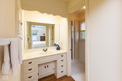 10 Colony Court Zionsville IN 46077