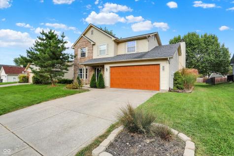7843 Almond Drive Indianapolis IN 46237