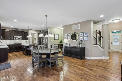 14616 Pleasant Crest Avenue Fishers IN 46037