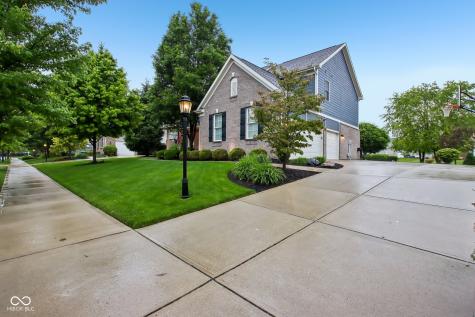 14616 Pleasant Crest Avenue Fishers IN 46037