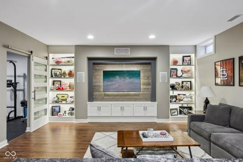 14616 Pleasant Crest Avenue Fishers IN 46037