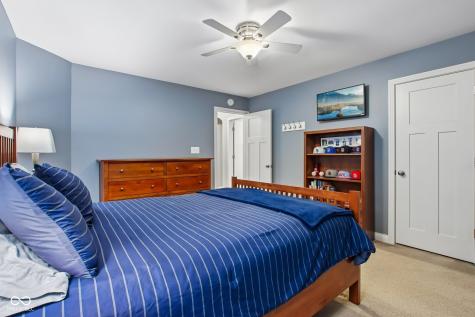 14616 Pleasant Crest Avenue Fishers IN 46037