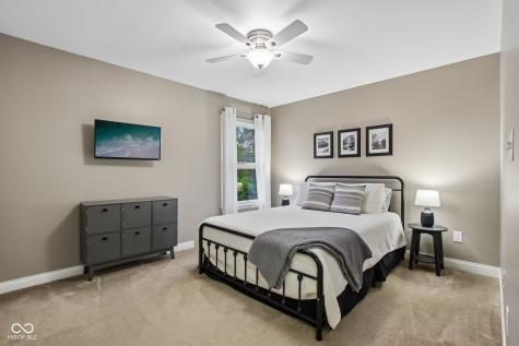 14616 Pleasant Crest Avenue Fishers IN 46037