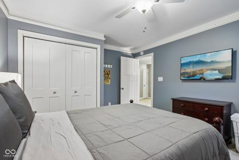 14616 Pleasant Crest Avenue Fishers IN 46037