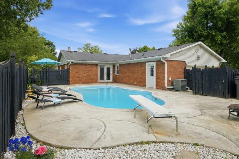 3035 Earl Drive Indianapolis IN 46227