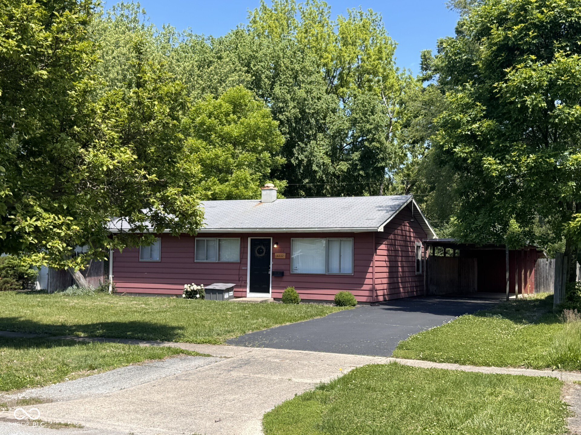 4332 Thrush Drive Indianapolis IN 46222