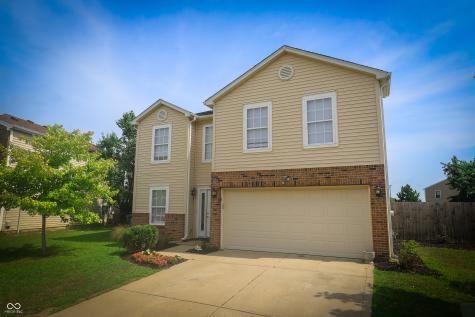 3059 Black Forest Lane Indianapolis IN 46239