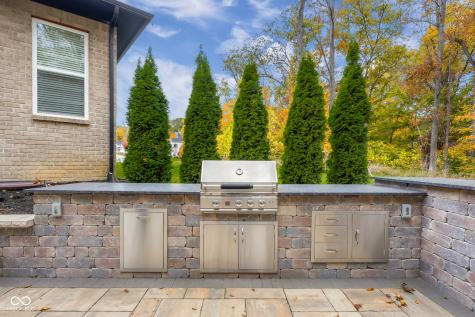 5059 Oak Ridge Trail Columbus IN 47201
