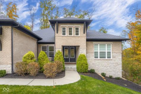 5059 Oak Ridge Trail Columbus IN 47201