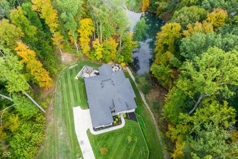 5059 Oak Ridge Trail Columbus IN 47201