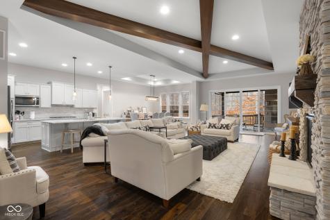 5059 Oak Ridge Trail Columbus IN 47201