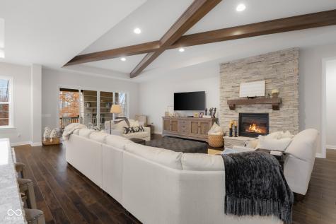 5059 Oak Ridge Trail Columbus IN 47201