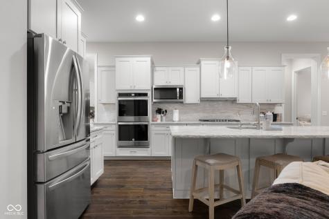 5059 Oak Ridge Trail Columbus IN 47201