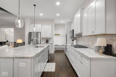 5059 Oak Ridge Trail Columbus IN 47201