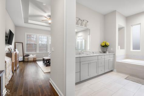 5059 Oak Ridge Trail Columbus IN 47201