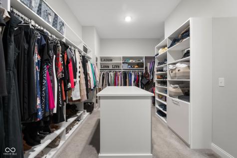 5059 Oak Ridge Trail Columbus IN 47201