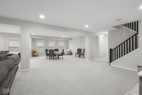 5059 Oak Ridge Trail Columbus IN 47201