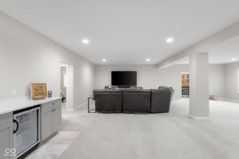 5059 Oak Ridge Trail Columbus IN 47201