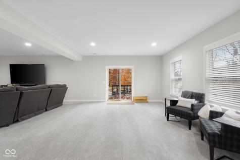 5059 Oak Ridge Trail Columbus IN 47201
