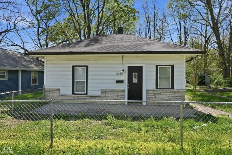 2029 E 44th Street Indianapolis IN 46205