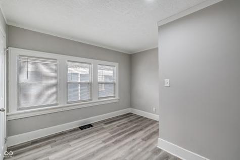 2029 E 44th Street Indianapolis IN 46205
