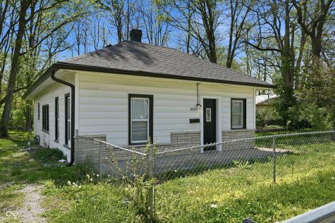 2029 E 44th Street Indianapolis IN 46205