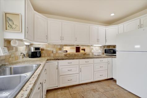 1711 Mulberry Circle Noblesville IN 46062