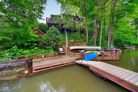 1711 Mulberry Circle Noblesville IN 46062