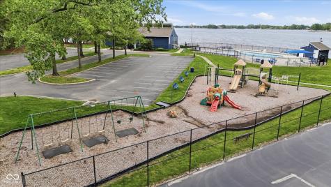 1711 Mulberry Circle Noblesville IN 46062
