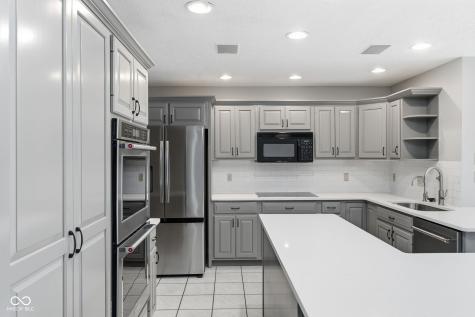 15812 Joliet Road Westfield IN 46074