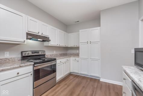 1616 Capra Court Beech Grove IN 46107