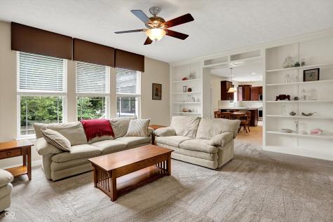 8612 Old Springfield Lane Indianapolis IN 46239