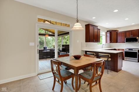 8612 Old Springfield Lane Indianapolis IN 46239