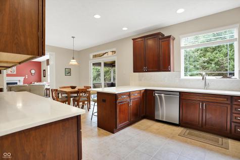 8612 Old Springfield Lane Indianapolis IN 46239