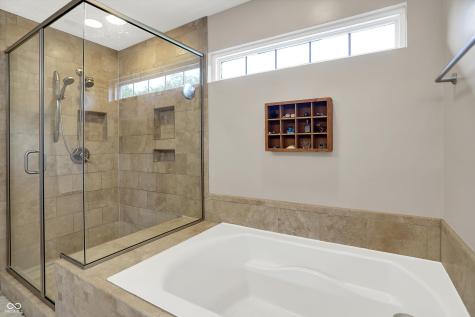 8612 Old Springfield Lane Indianapolis IN 46239