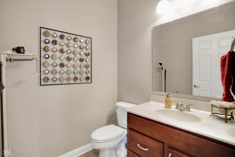 8612 Old Springfield Lane Indianapolis IN 46239