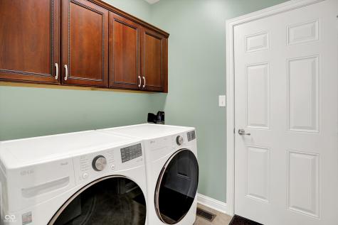 8612 Old Springfield Lane Indianapolis IN 46239