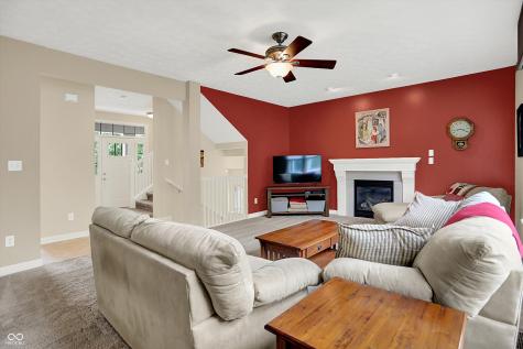 8612 Old Springfield Lane Indianapolis IN 46239