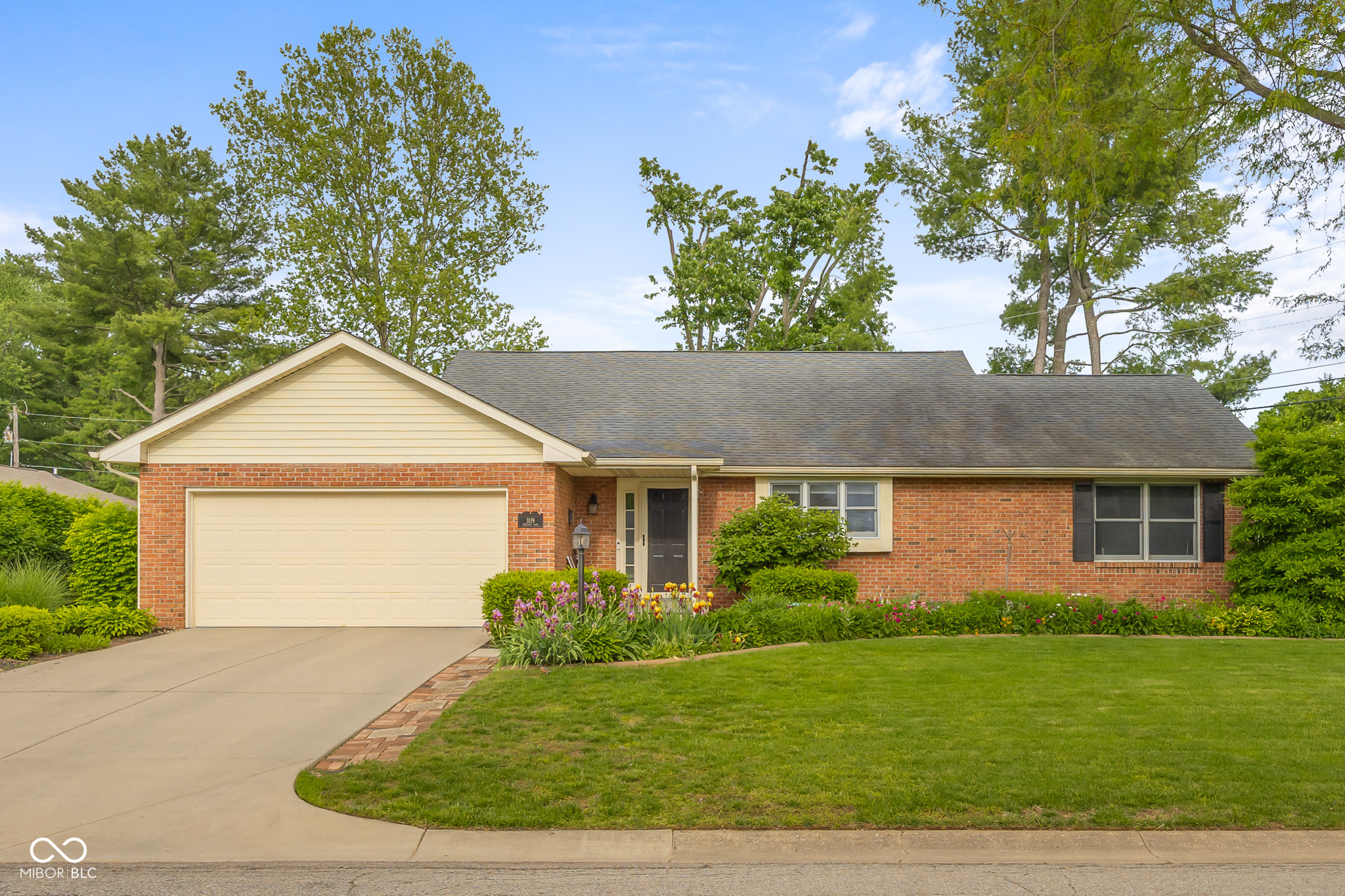 3119 Heather Lane Columbus IN 47203