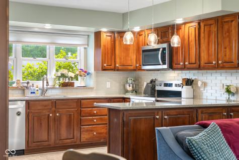 3119 Heather Lane Columbus IN 47203