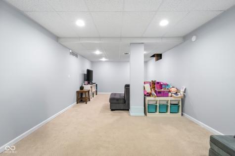 3119 Heather Lane Columbus IN 47203