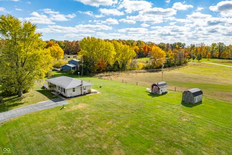16261 E 265 N Columbus IN 47203