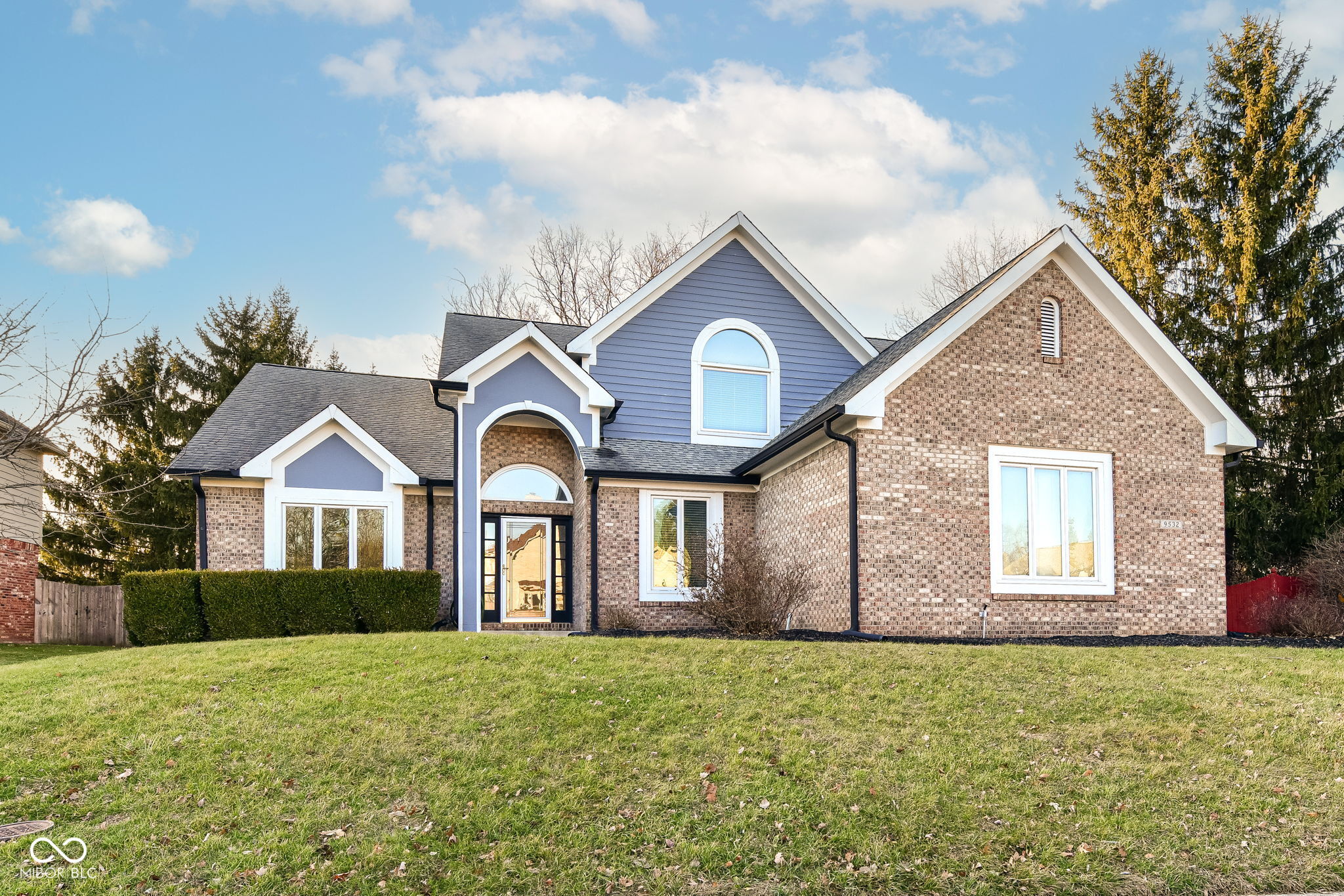 9532 Pinecreek Drive Indianapolis IN 46256