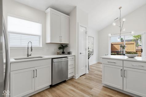517 Chauncy Street Carmel IN 46032