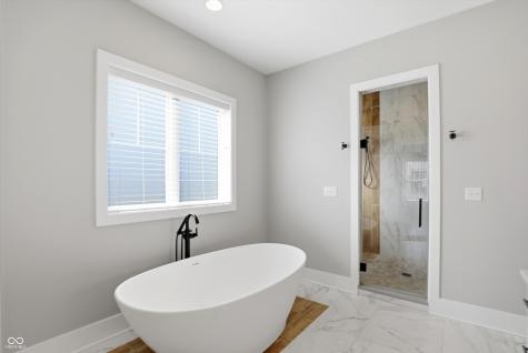 17112 Sanders Farm Circle Westfield IN 46074