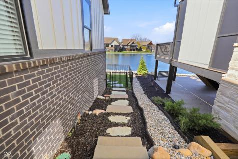 17112 Sanders Farm Circle Westfield IN 46074